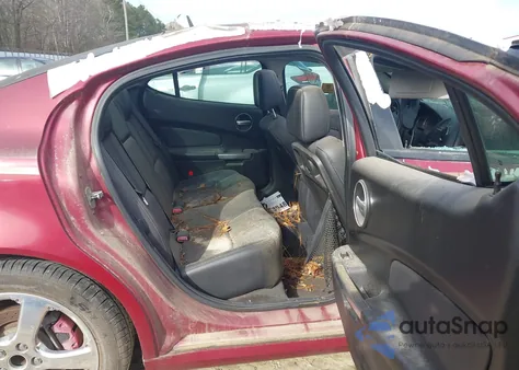 2006 Pontiac Grand Prix Gxp z USA, uszkodzony, nr VIN 2G2WC55C061151035